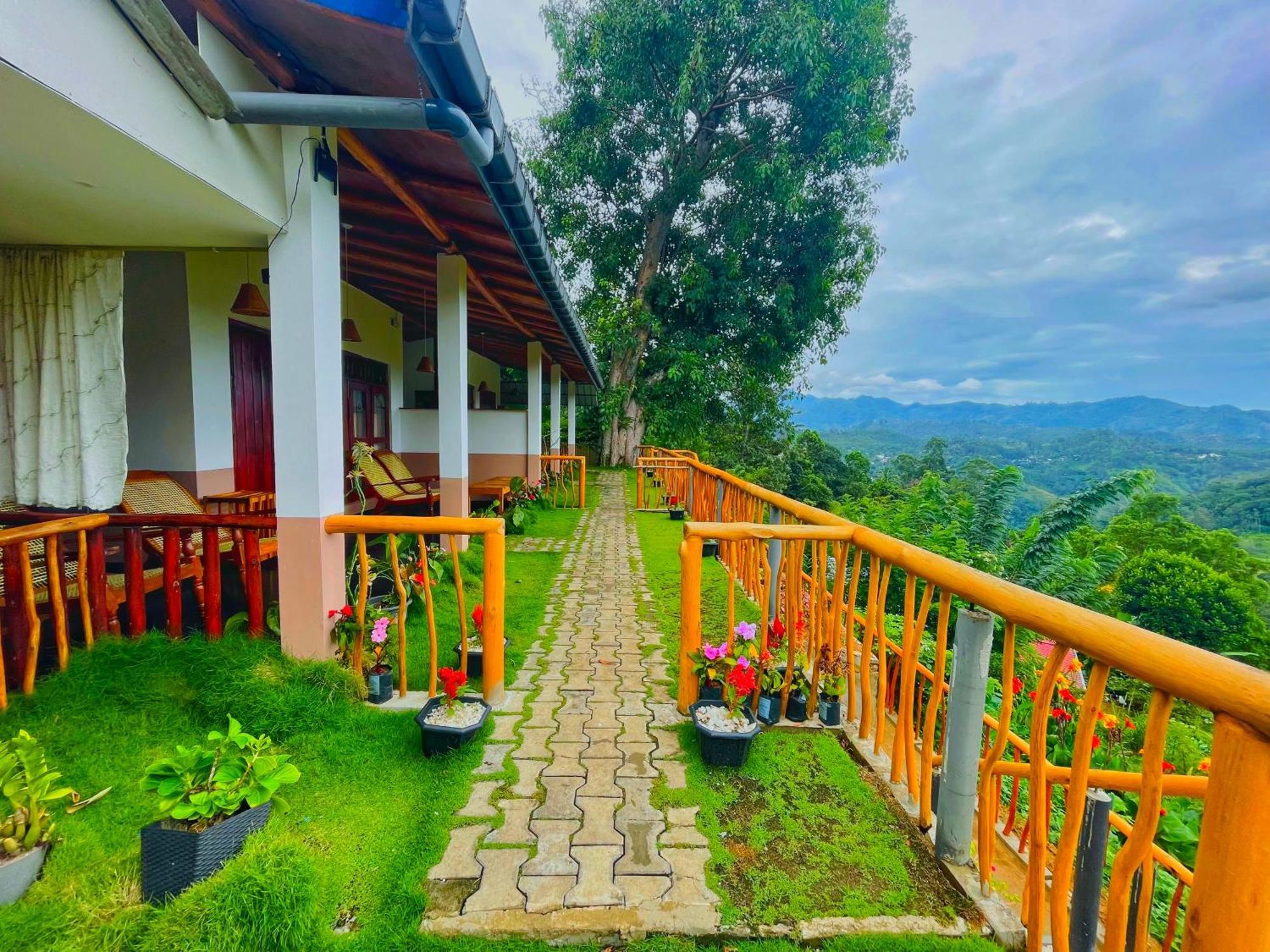 Rainbow Sky Cottage Ella Exterior photo