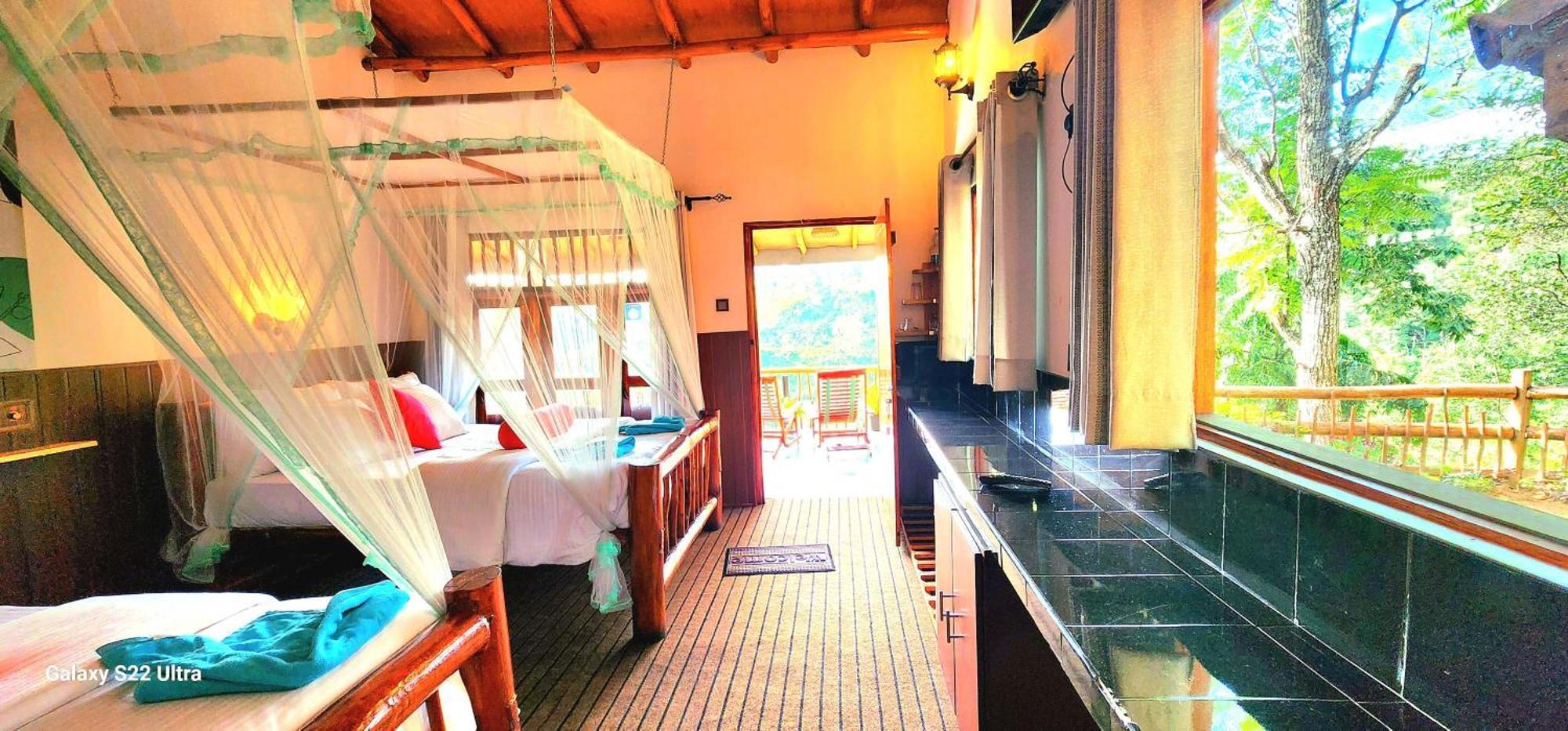 Rainbow Sky Cottage Ella Exterior photo